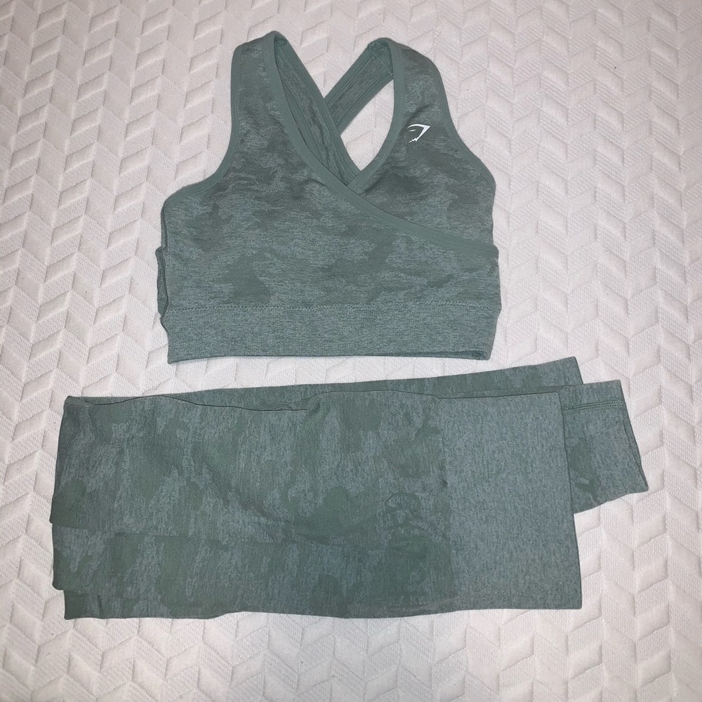 Gymshark Camo Set Green